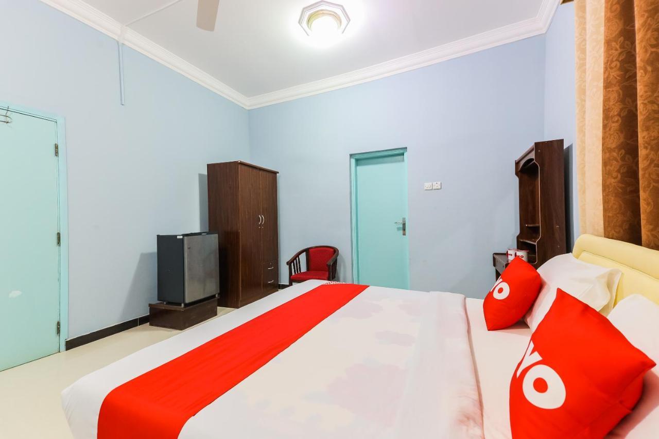 Super Oyo 110 Ras Al Hadd Guest House מראה חיצוני תמונה