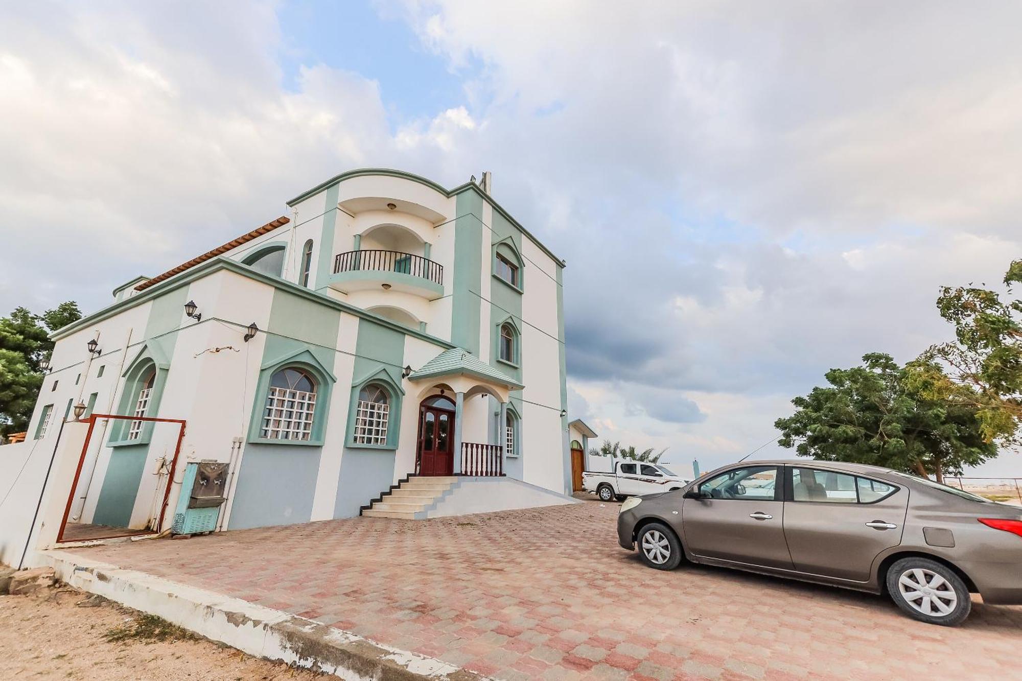 Super Oyo 110 Ras Al Hadd Guest House מראה חיצוני תמונה