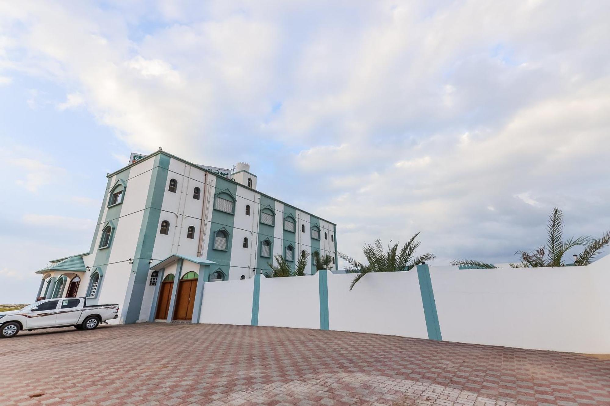 Super Oyo 110 Ras Al Hadd Guest House מראה חיצוני תמונה