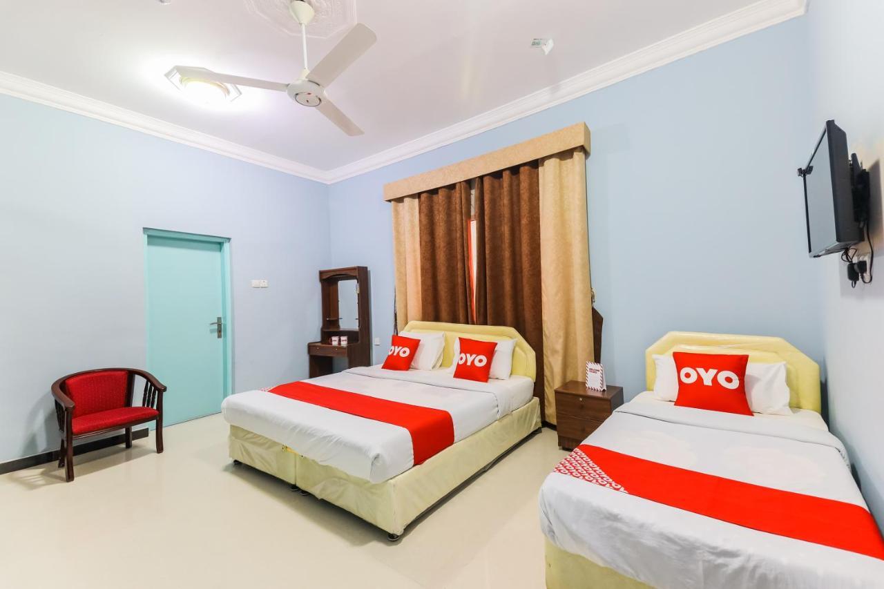 Super Oyo 110 Ras Al Hadd Guest House מראה חיצוני תמונה